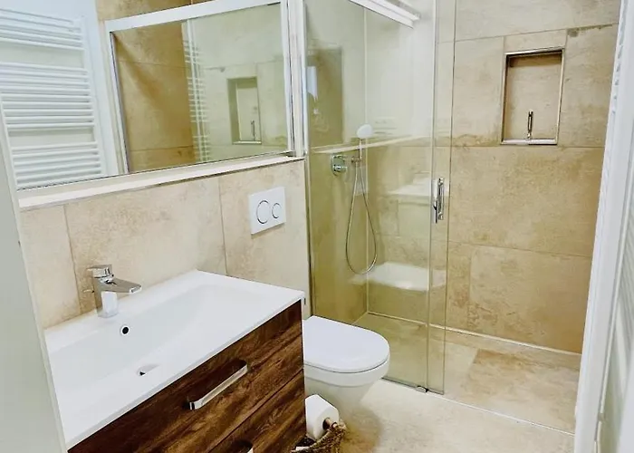 Elegante Mit Kaminofen Im Thueringer Wald Appartement *